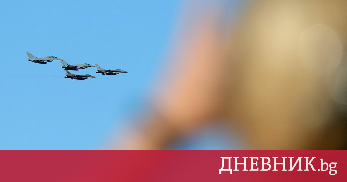 САЩ изтеглиха бомбардировачи B-52 от Великобритания