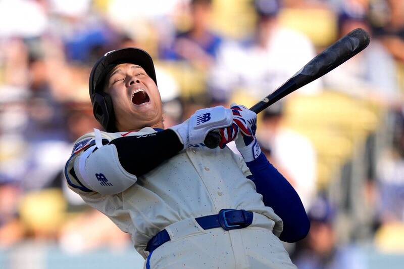 道奇隊靠塔克逆轉勝，史庫柏狂飆11K奪首勝