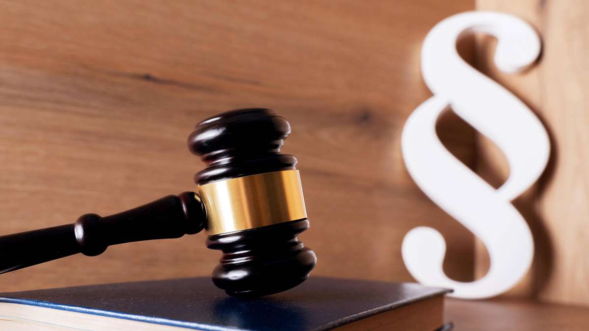 210.000 Euro Nachzahlung: Bundesarbeitsgericht bestätigt Gleichlohnprinzip und steigenden Transparenzdruck