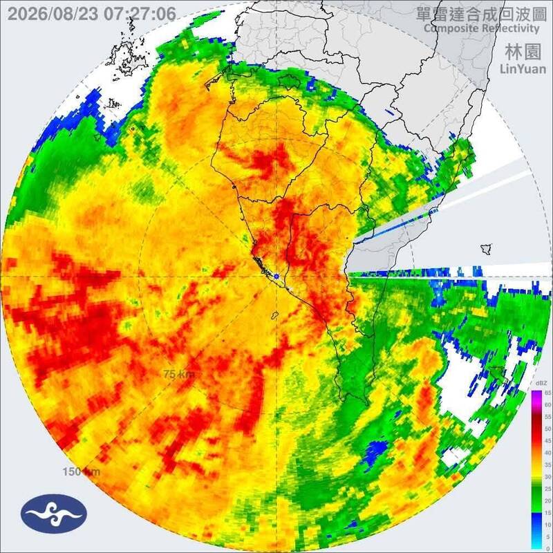 高雄豪雨成災！新興區累積雨量破350毫米，多區超過300毫米