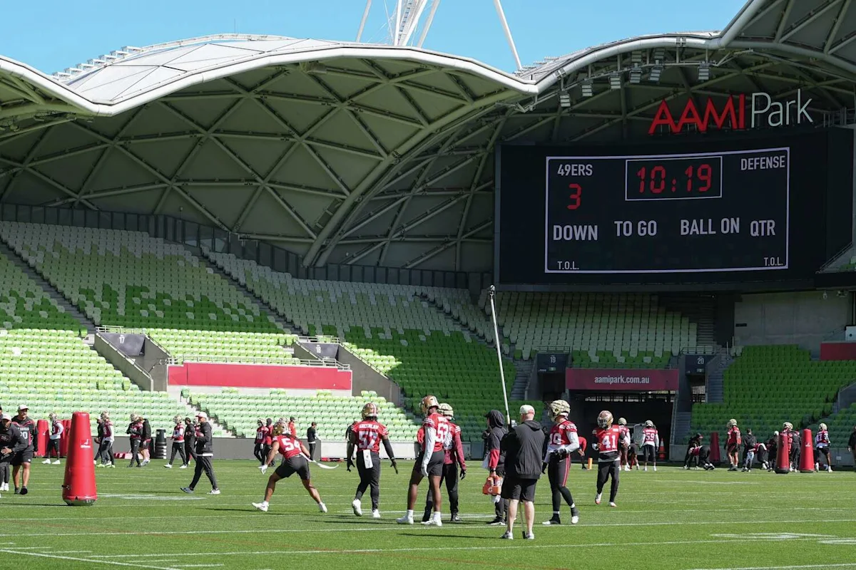 49ers Connect with Fans in Australia While Rams Remain Distant