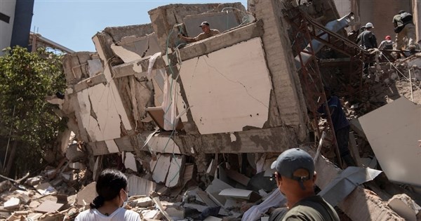 哥伦比亚7.4级强震已致254人死亡，多地机场关闭、电力中断