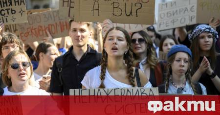 Зеленски извършва рокади в украинското ръководство за сигурност и отстранява военния министър