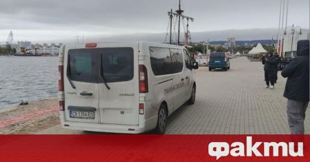 Петима моряци спасени от потънал кораб край Крапец, 11 остават в неизвестност