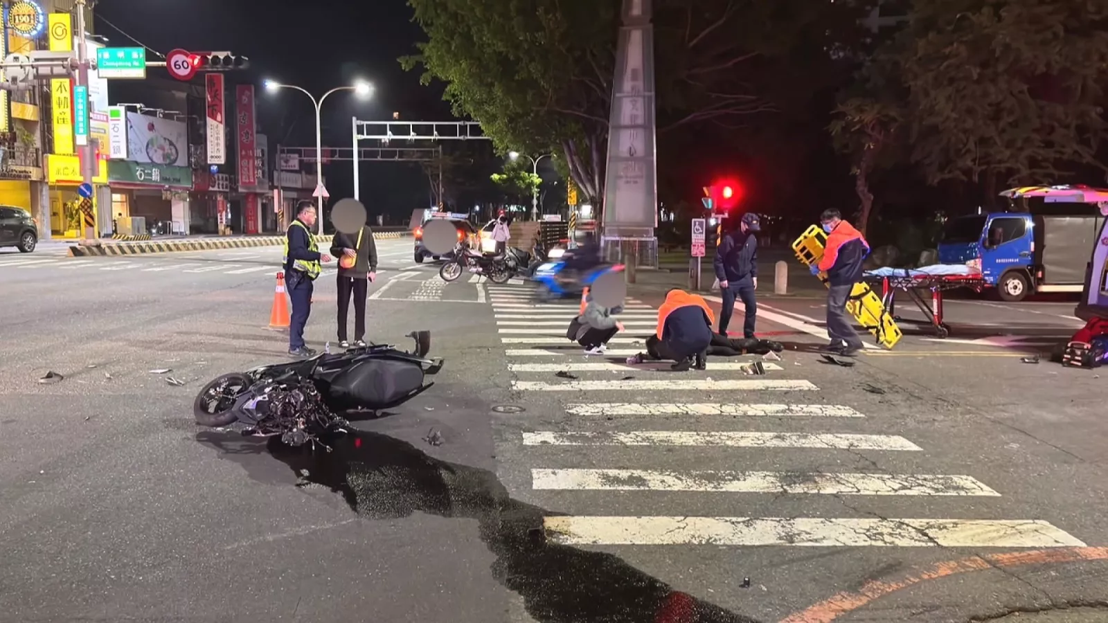 台南警官酒駕肇事，恐面記大過處分；台中民宿漲價事件引發消費爭議