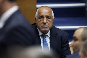 Борисов предвижда манипулации на изборите заради машините и липса на кандидат за президент