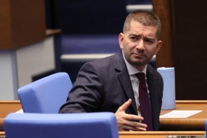 Продължаващата промяна сигнализира за конфликт на интереси на депутат от „Прогресивна България“
