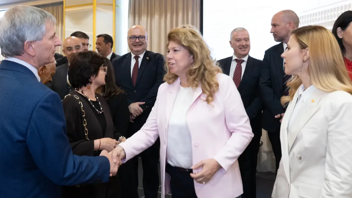 България може да играе роля в мирни преговори за Украйна, но има разминавания относно подхода