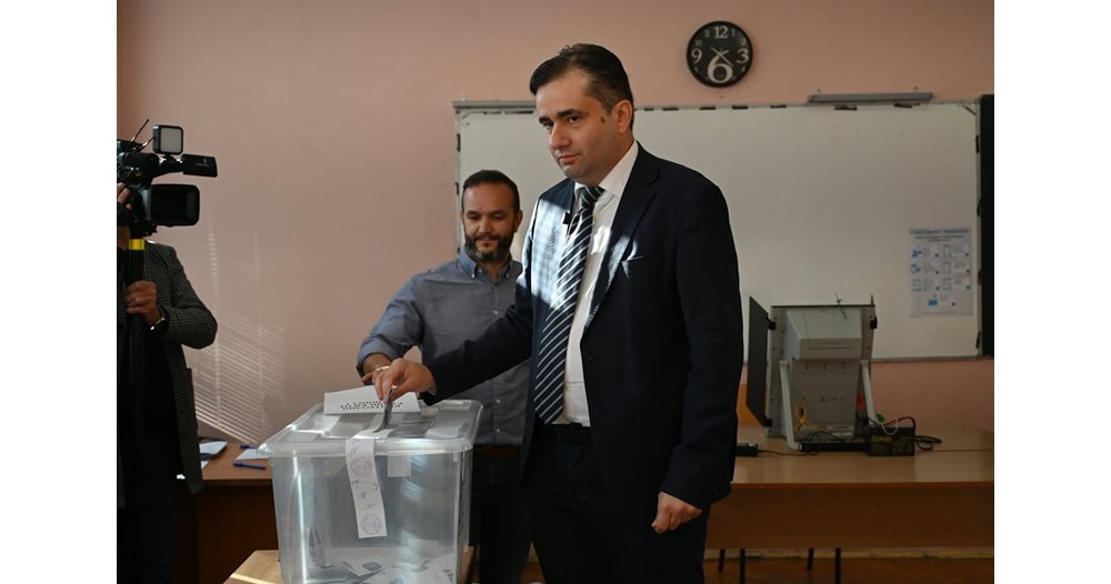 Божанов призова за президент, който да бъде коректив на властта