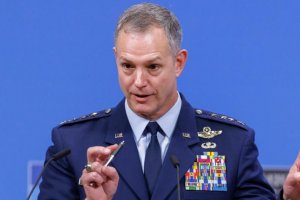 Командващият на НАТО предупреди за унищожаване на подкрепата за агресия