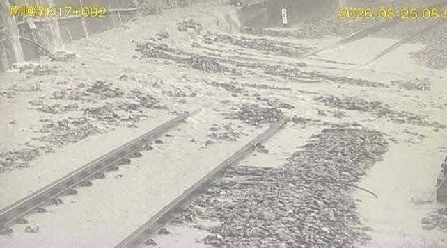 土石流淹沒台鐵南迴線 枋山=枋野間路線暫時不通