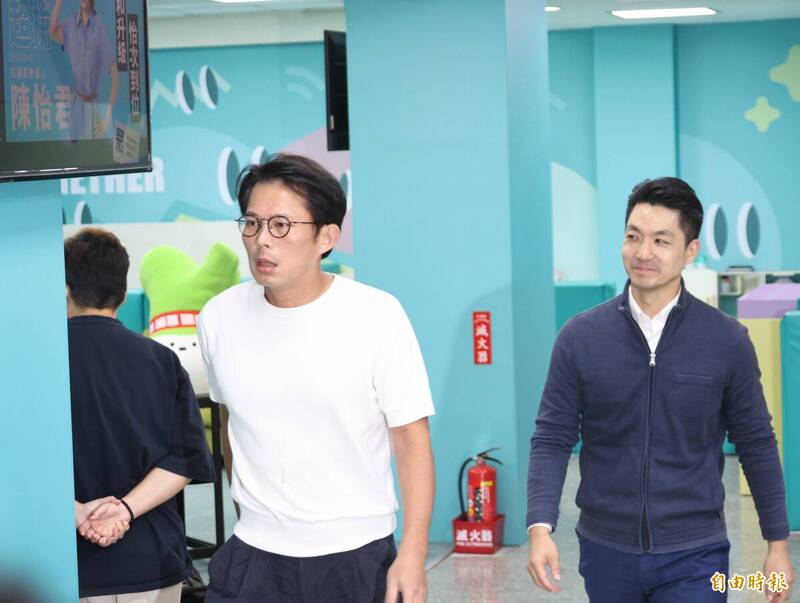 蔣萬安與黃國昌直播互動引發討論，台中副市長澄清松機案代答疑雲