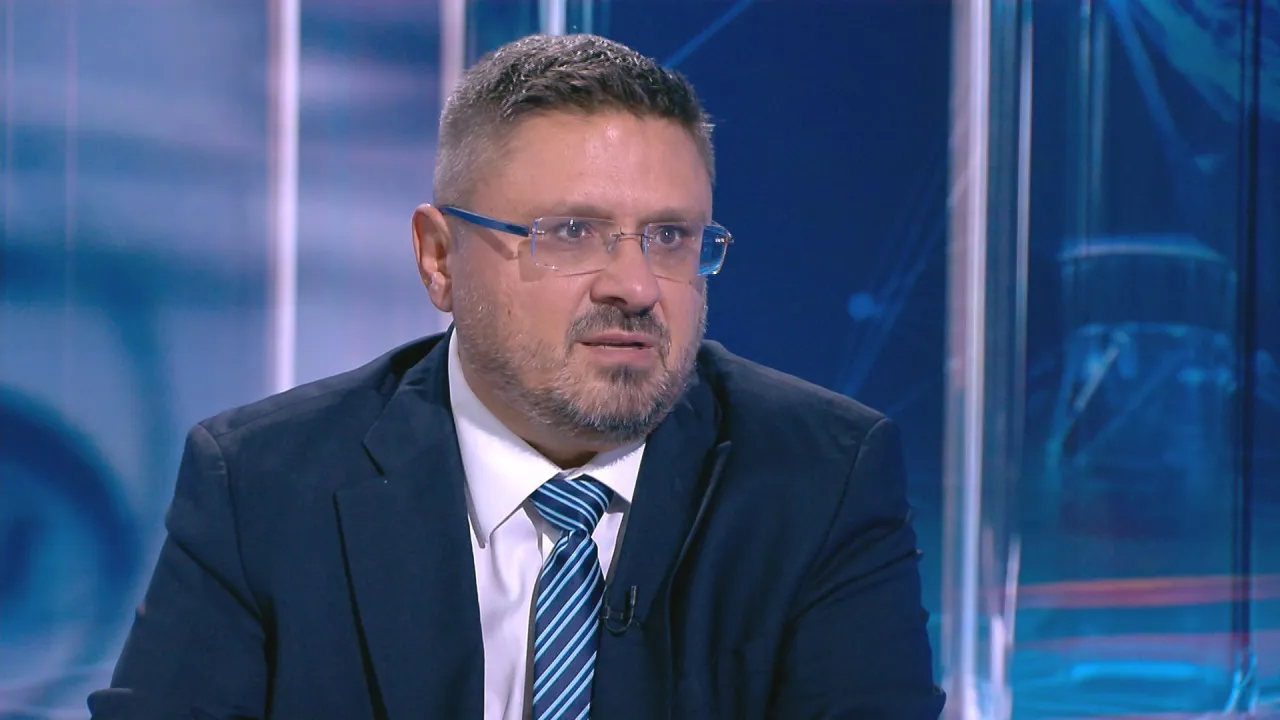 Кирил Вълчев предлага законово уреждане на процедурата по помилване и коментира войната в Украйна