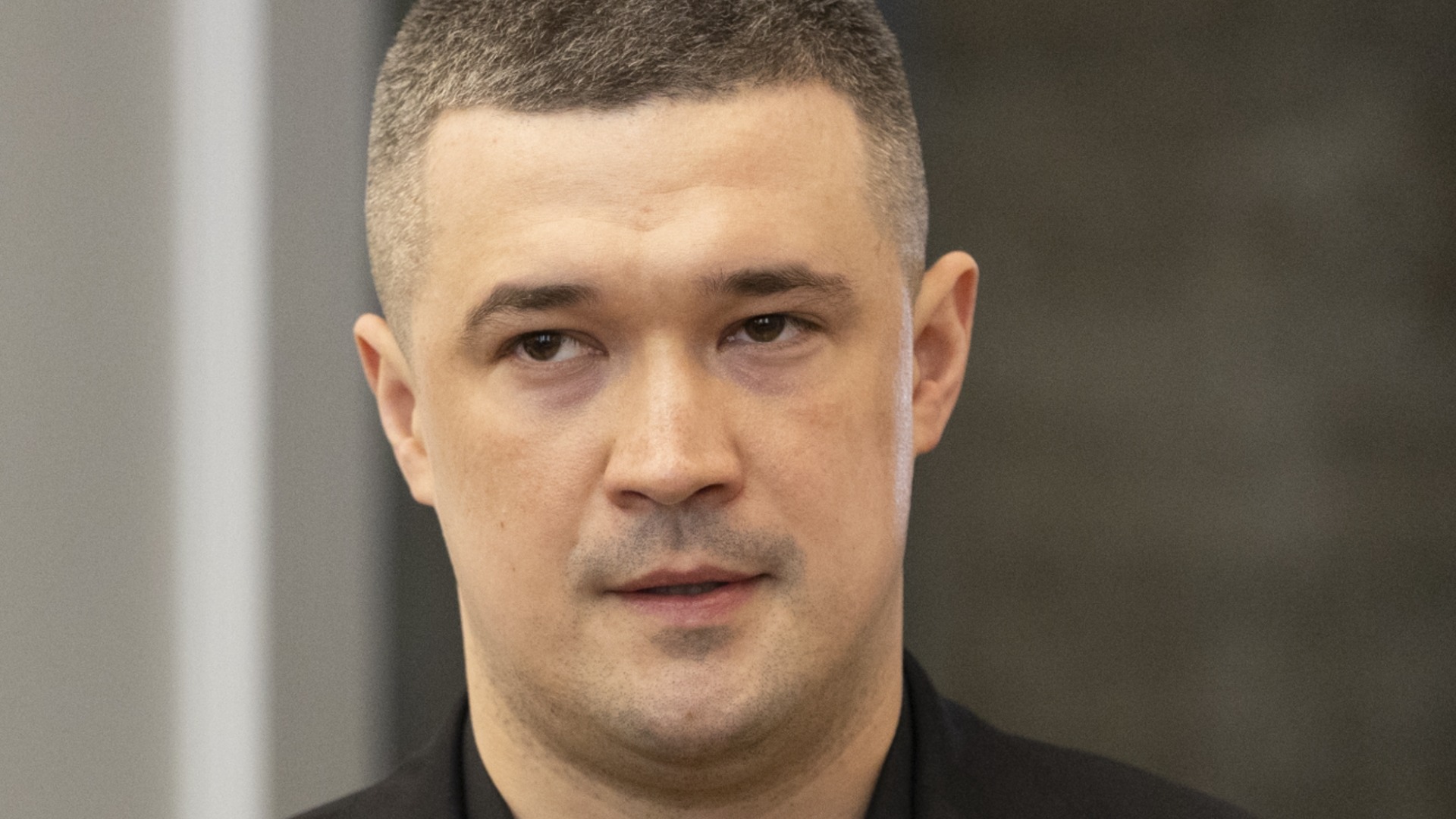 Украински удари по руски рафинерии оказват влияние върху петролните пазари, докато в Русия се наблюдава липса на реакция