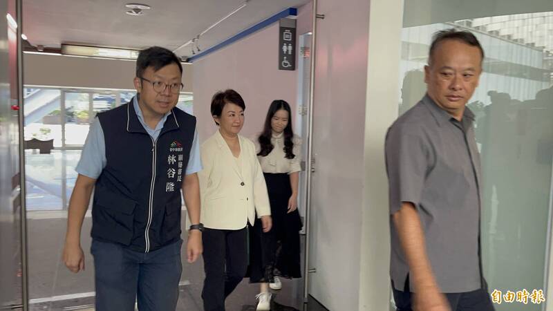 沈伯洋「洋流」效應引發關注，盧秀燕對「破圈」不置可否；南亞科選址引發政治疑慮