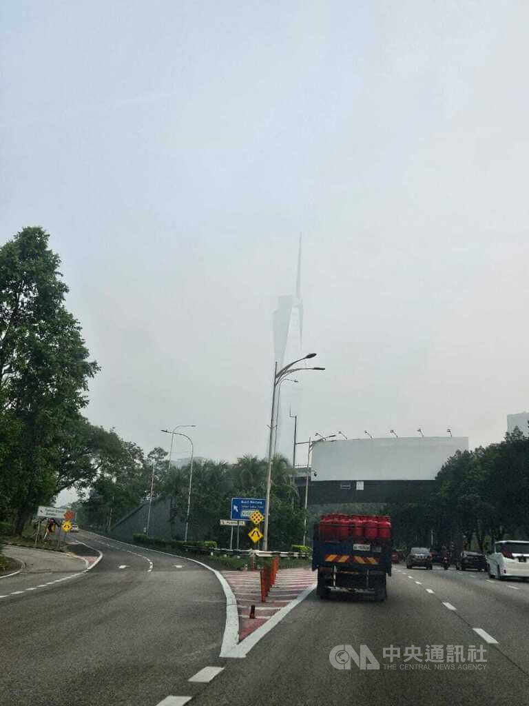 馬來西亞與印尼磋商應對跨境霾害，東協峰會將提議題