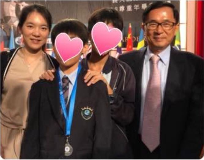 陳水扁手機桌布為陳幸妤兒子的畢業典禮合照，引發網友揣測