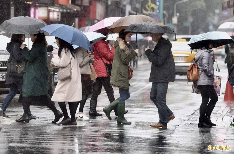 宜蘭豪大雨特報、東北季風增強及雲林賄選案