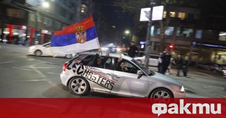 Студенти свалиха Вучич, Сърбия изправена пред управленски вакуум