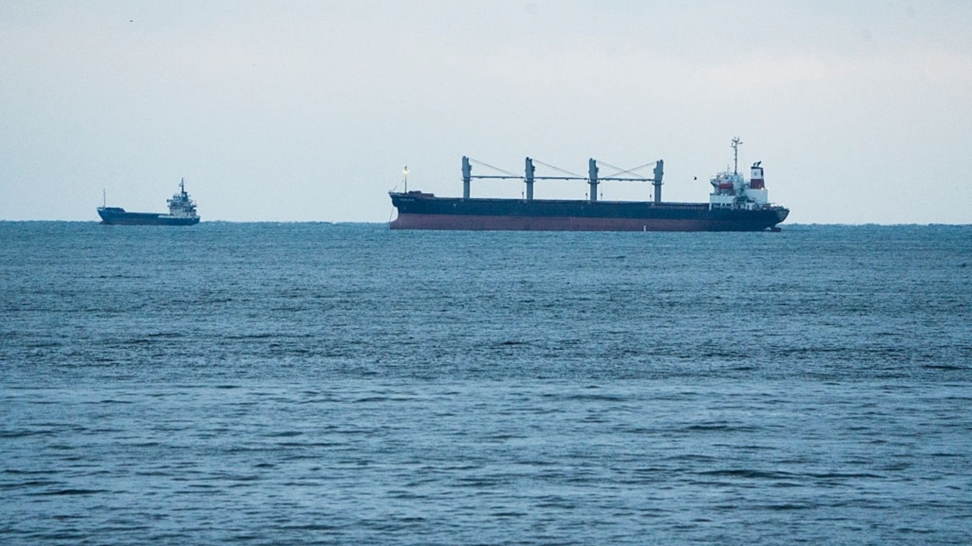 Морска мина е забелязана близо до нос Емине, плавателните съдове са предупредени