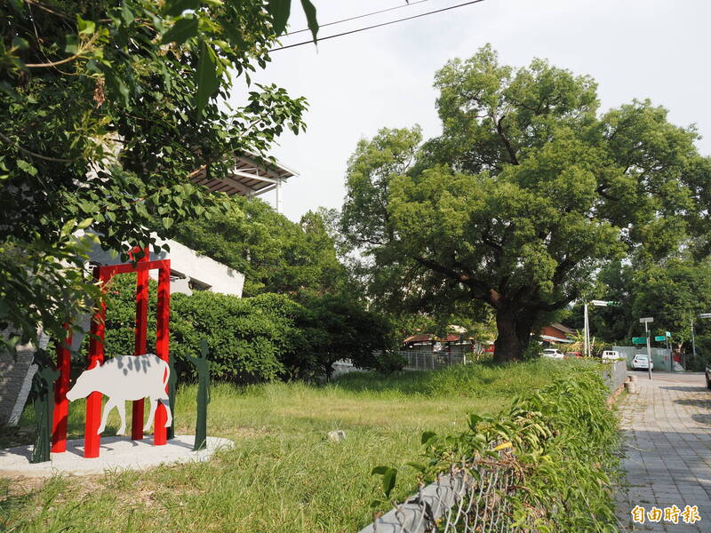 草屯牛墟走入歷史，南投首座牛墟遺址公園將誕生；趙建銘離婚前已清償貸款