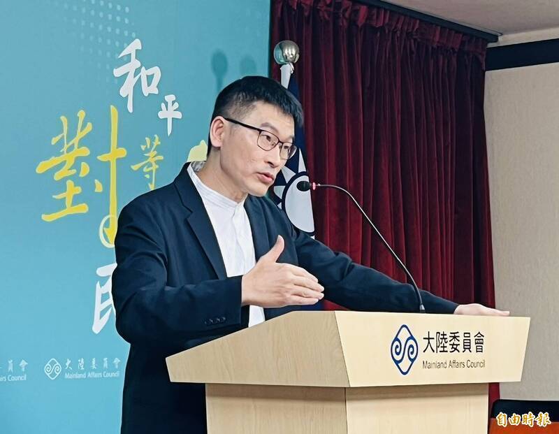 蔣萬安要求陸委會向饒慶鈴道歉，梁文傑回應指其管太寬