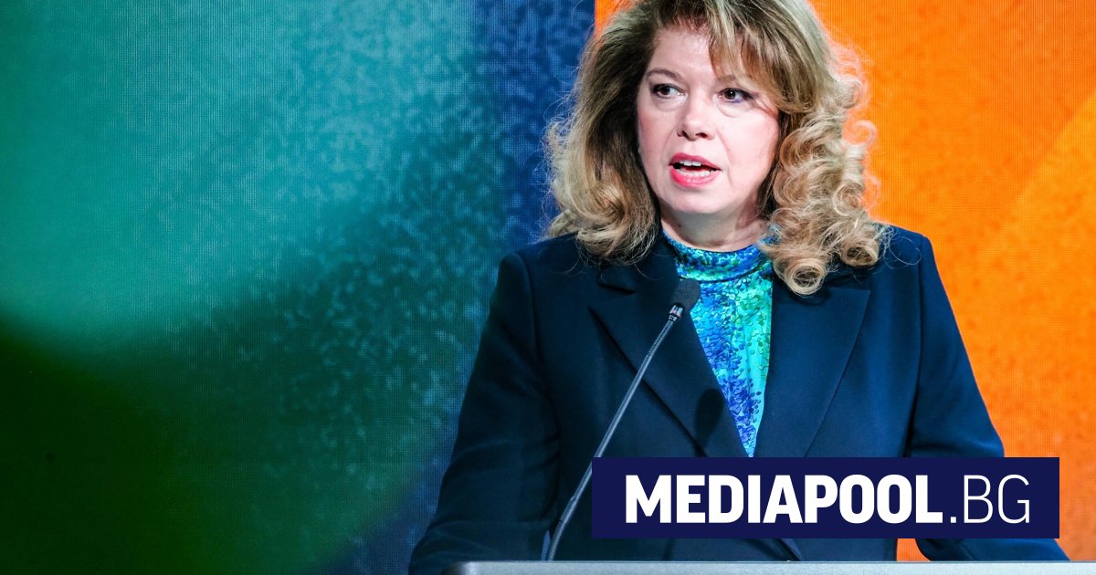 Йотова сезира прокуратурата за казуса с помилвания, опозицията бойкотира изслушване в НС
