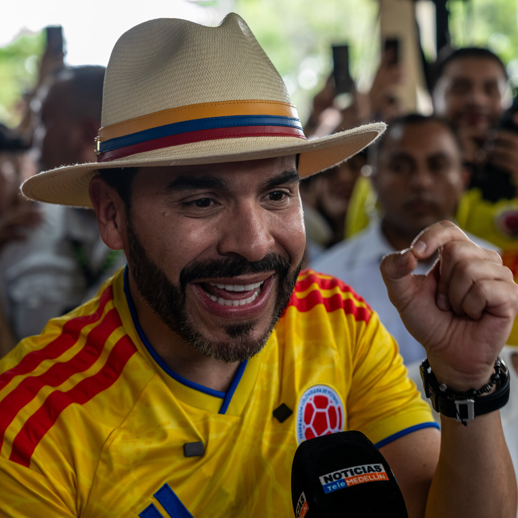 Abelardo De La Espriella Leads Colombian Presidential Runoff with Narrow Majority