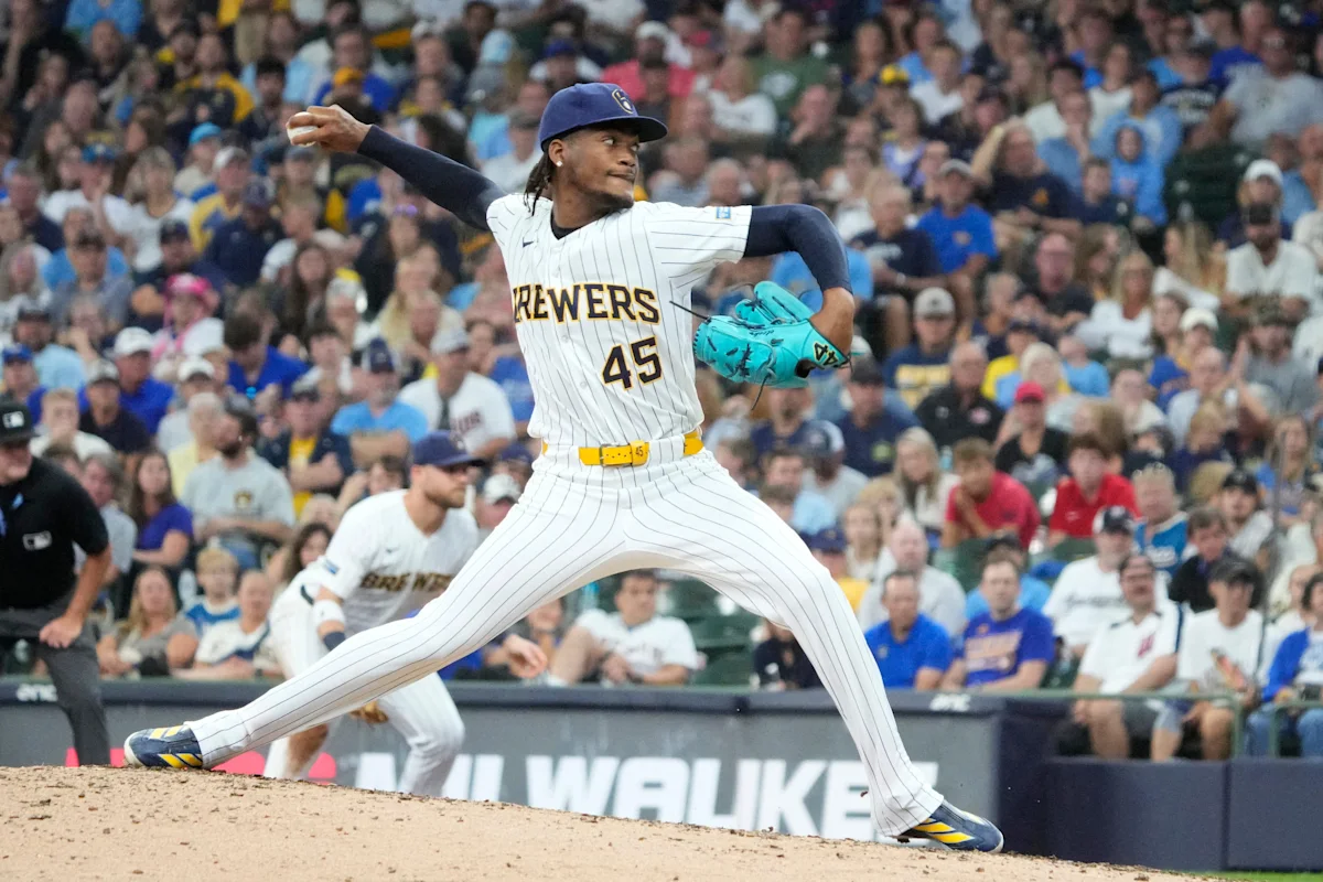Abner Uribe Placed on Injured List
