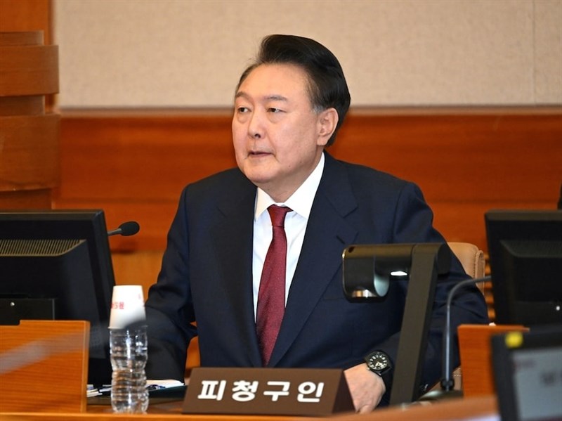 韩国前总统尹锡悦妨碍逮捕等罪名定讞，判刑七年