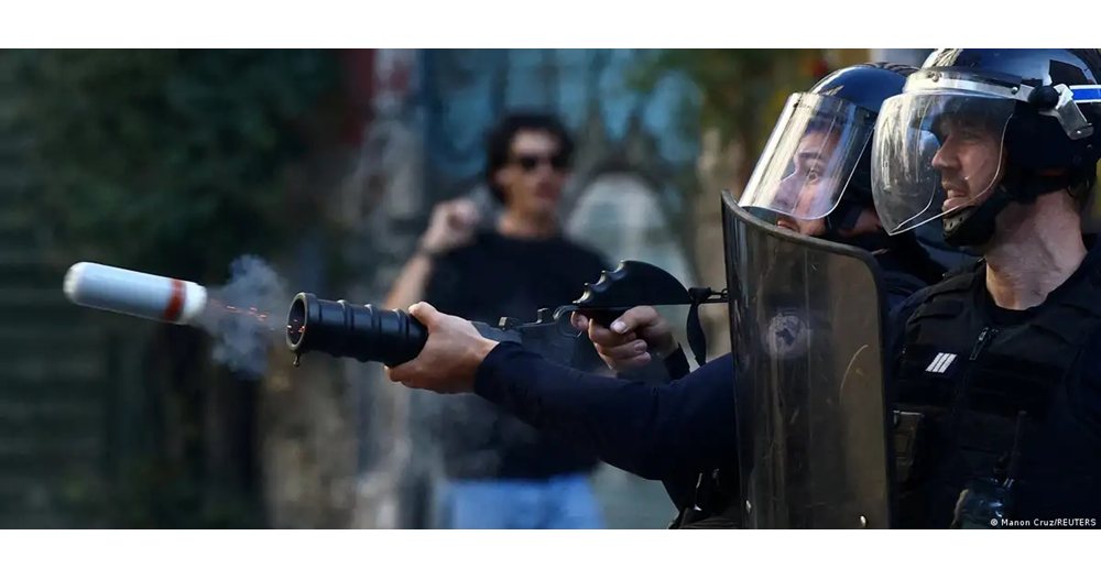 Френската полиция е критикувана за бруталност по време на протестите