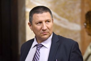 Депутати от „Да, българия“ сезират НАП за имотите на борислав Сарафов
