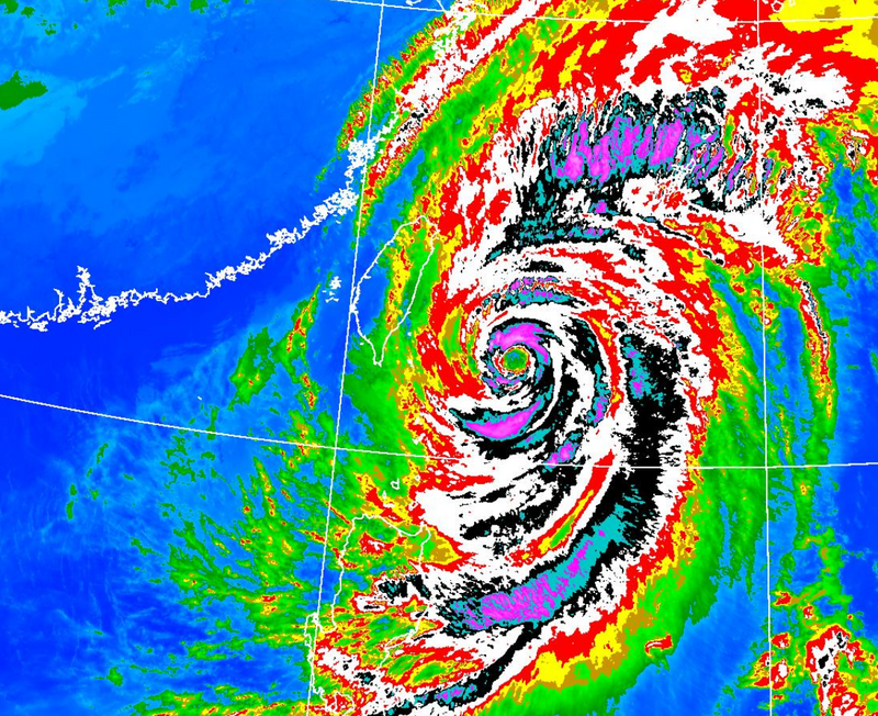 薔琵颱風逼近台灣，北部、宜花及山區慎防強風豪雨，下週或有新颱風生成