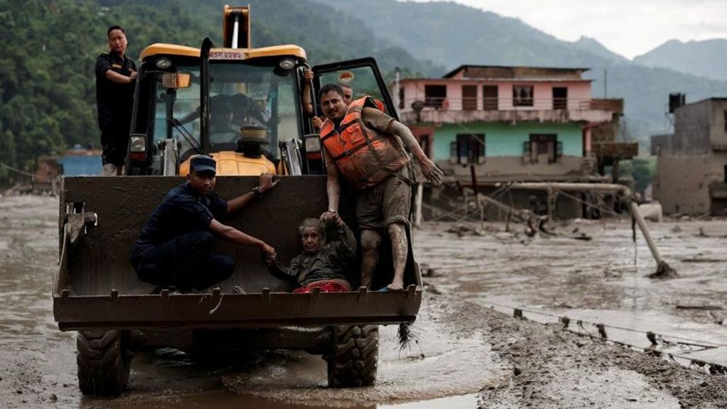 नेपाल में बाढ़ से व्यापक विनाश, बुनियादी ढांचे को भारी नुकसान