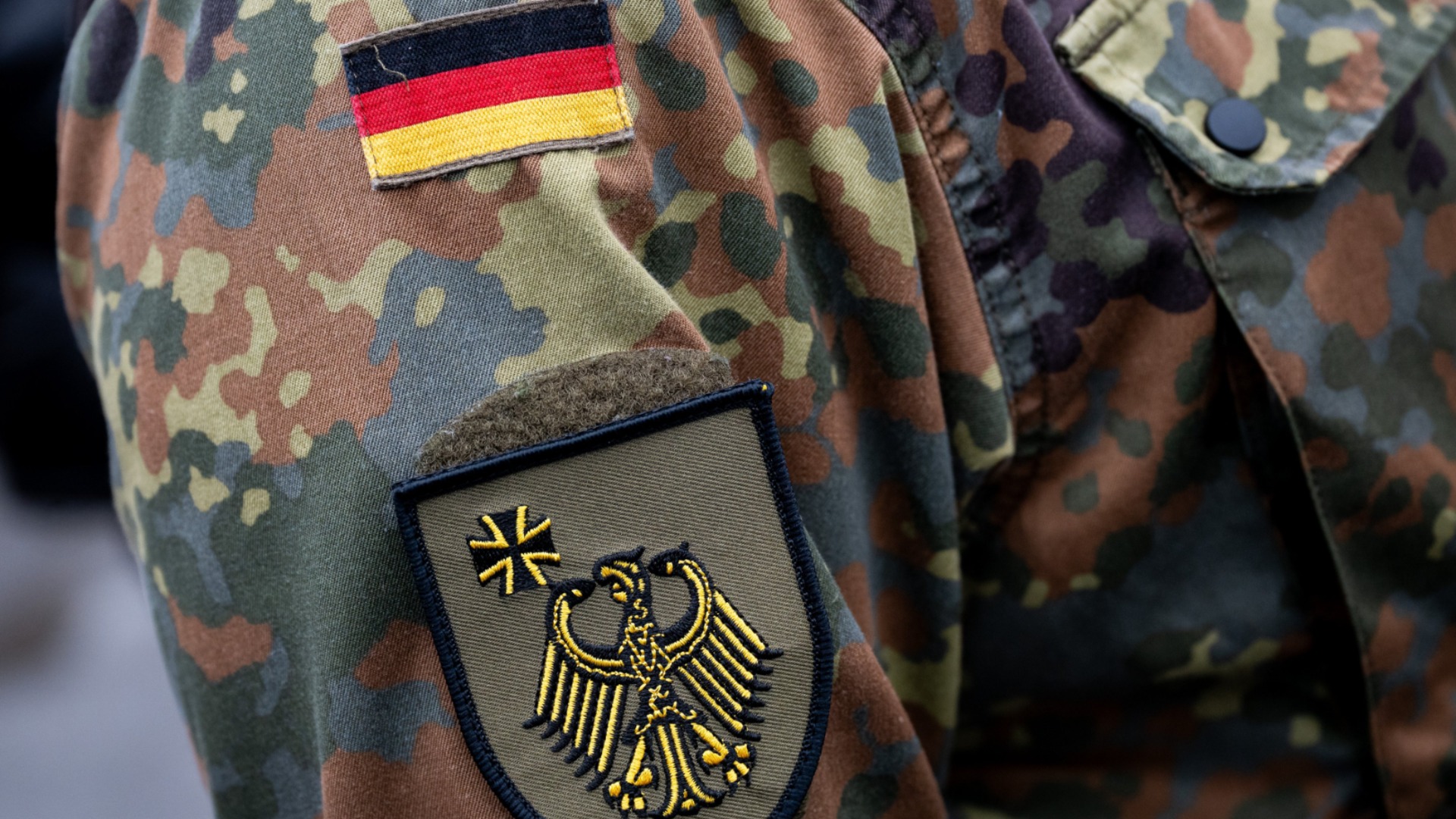 Германия повиши нивото на заплаха от руски саботажи срещу военни обекти