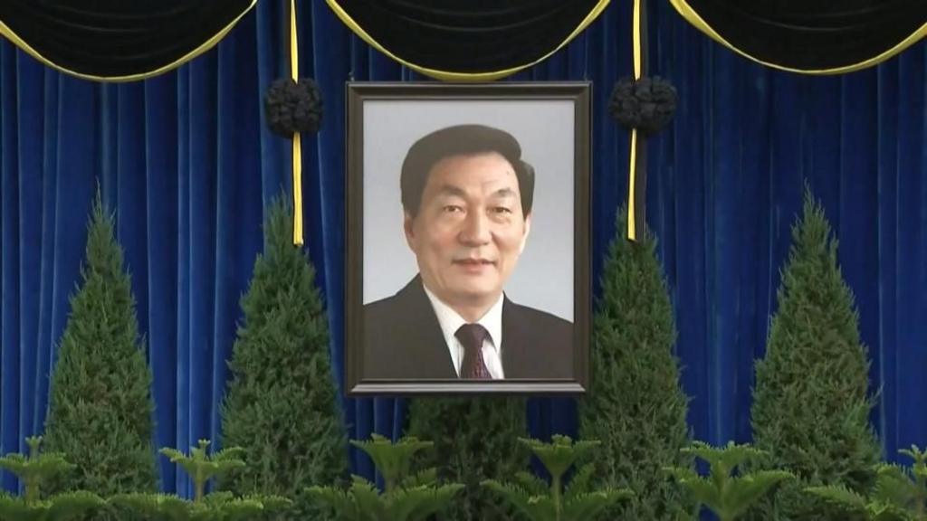 朱镕基逝世：從官方讚揚到民間悼念的政治意涵