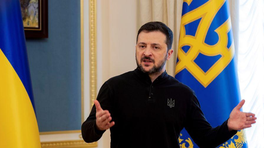Зеленски изразява загриженост относно забавянията на американската помощ за Украйна