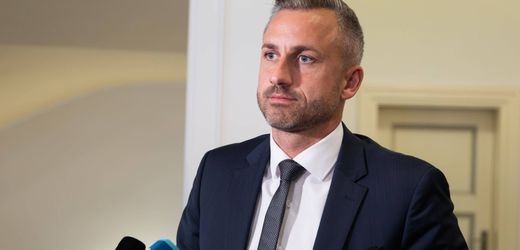 AfD-Politiker Ulrich Siegmund kritisiert für Konfrontation mit ZDF-Reporter