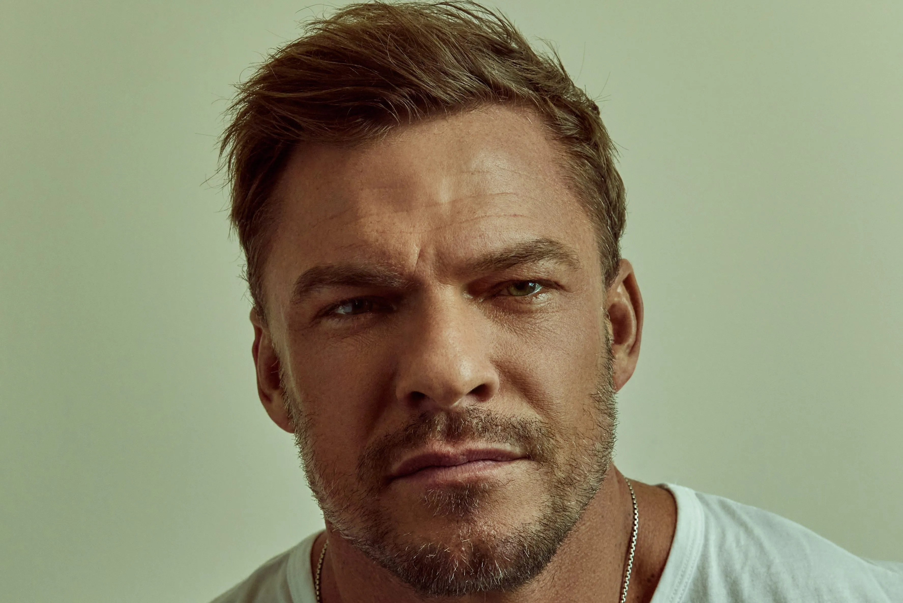 Alan Ritchson Signs Three-Year First-Look Deal with Amazon MGM Studios