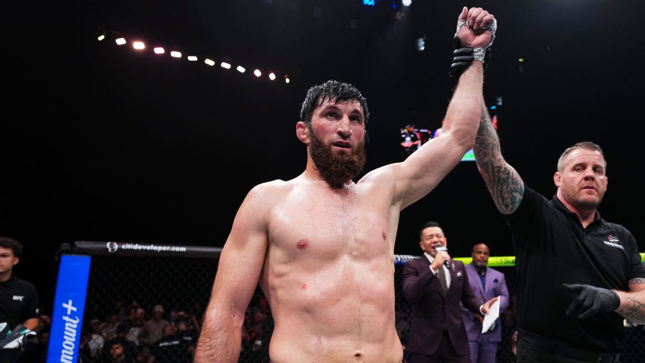 Ankalaev Dominates Guskov, Awaits Title Shot