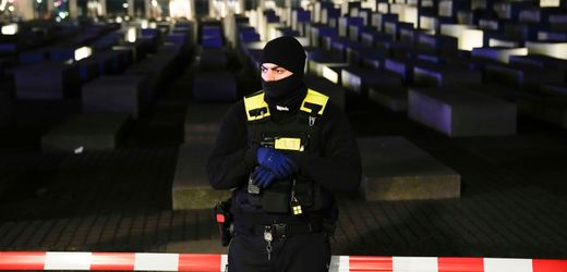 Anklage gegen mutmaßlichen Helfer nach Angriff am Holocaust-Mahnmal erhoben