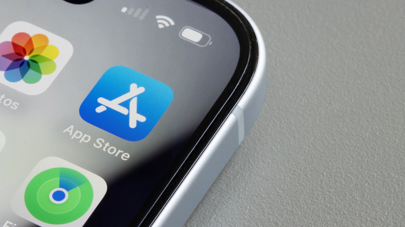 Apple Introduces Age Verification for App Store Users in Texas