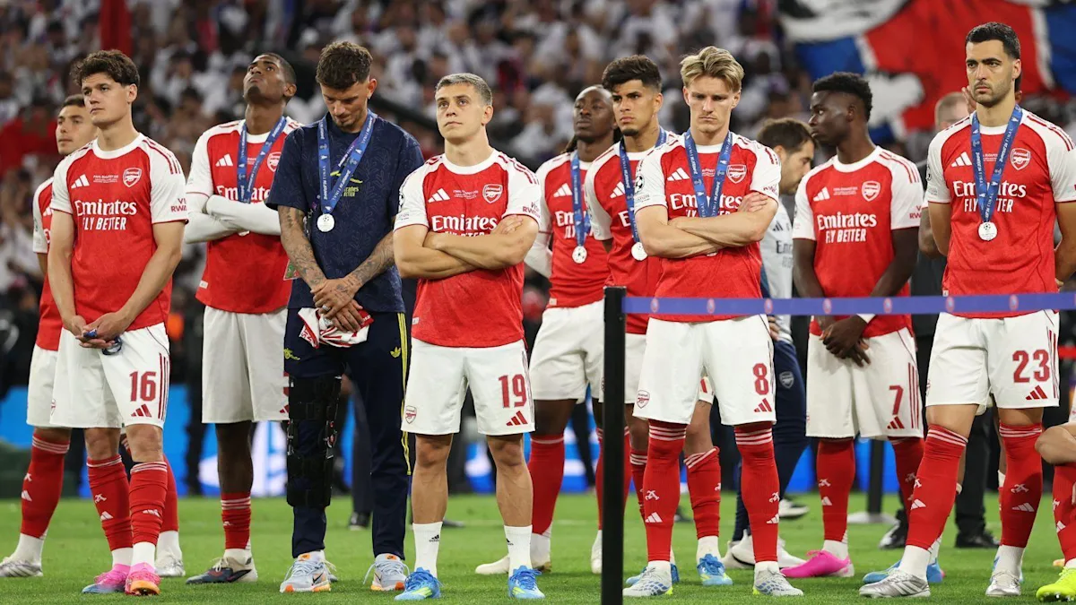 Arsenal Celebrates Premier League Triumph Despite Champions League Near-Miss