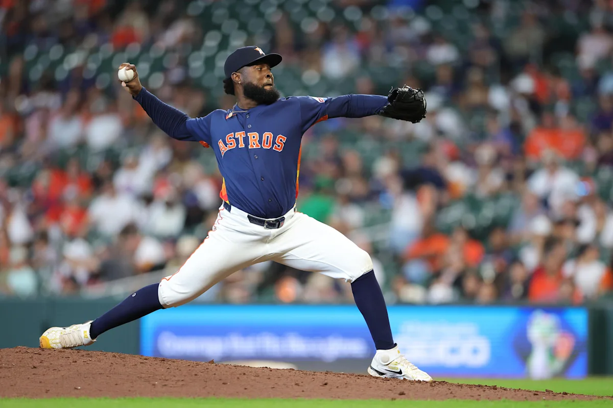 Astros Defeat Angels in Ninth-Inning Comeback