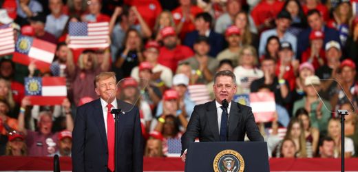 Audi-Chef Döllner bei Trump-Veranstaltung kritisiert, Werk in den USA geplant