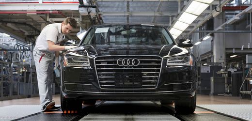 Audi kündigt Verhandlungen über weitere Einsparungen an, Werk in Neckarsulm in Gefahr