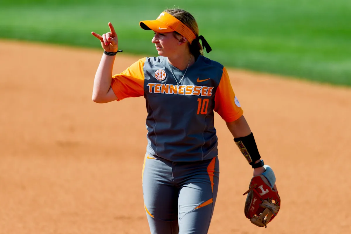 AUSL Season Opens Tuesday Featuring Three Former Lady Vols