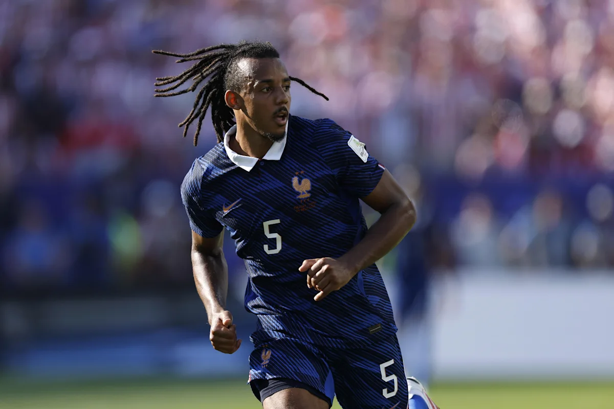 Bayern Munich Interested in Koundé, Barcelona Eyes Šeško