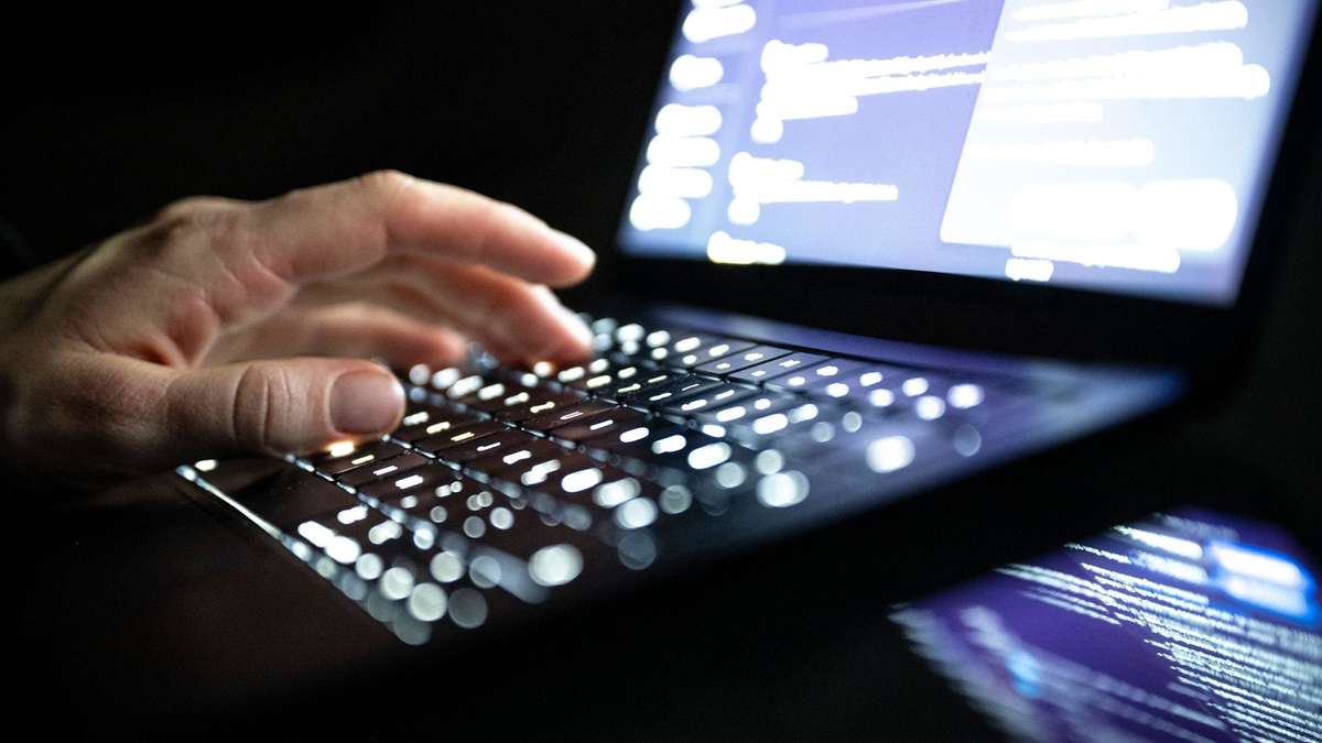 Berliner Verwaltung Opfer massiven Hackerangriffs – Sensible Daten im Darknet veröffentlicht