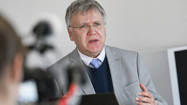 Berliner Wahl: Keine Mehrheit in Sicht, AfD-Erfolge erschüttern CDU